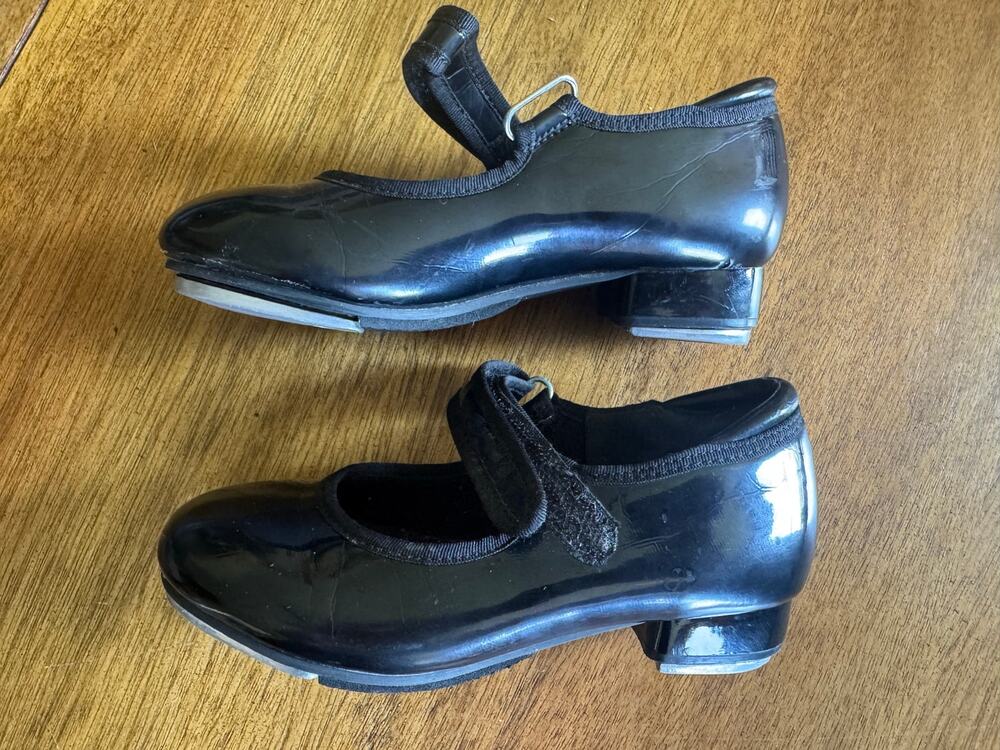 Girls 11C Black Patent Mary Jane Tap Shoes Dance Metal Toe Heel Taps